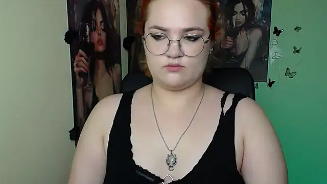 Snapshot of RinaRiii chatting on 07-22-26, 11:57 RinaRiii online show from 07-22-26, 11:57