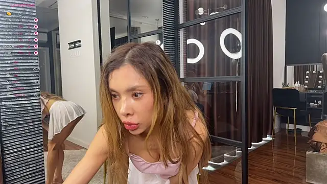 chio san online show from 05-13-26, 02:58