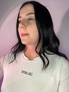 DREAM L0la online show from 05-17-26, 09:33