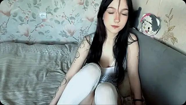 NastiLuxe online show from 05-03-26, 03:18