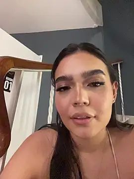 miadecker online show from 07-26-26, 12:01