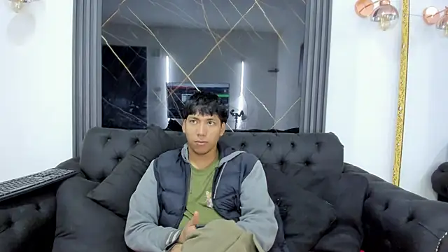 Snapshot of jhoan_evanss chatting on 07-04-26, 03:45 jhoan evanss online show from 07-04-26, 03:45