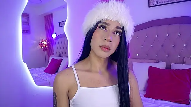 Snapshot of Khloe_Dangel chatting on 05-19-26, 05:25 Khloe Dangel online show from 05-19-26, 05:25