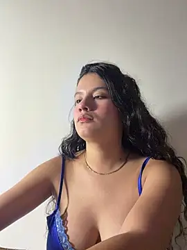 Miasecret18 online show from 05-18-26, 04:07