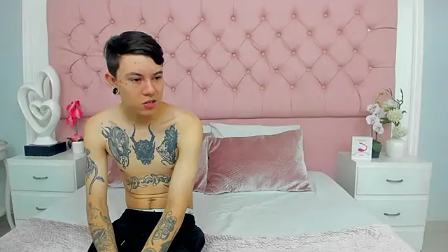 SarahDoll   online show from 07-01-26, 02:40