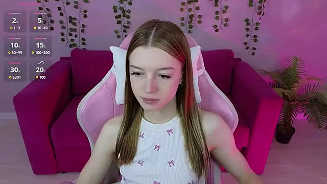 Snapshot of Eva_Th0mpson chatting on 06-12-26, 12:53 Eva Th0mpson online show from 06-12-26, 12:53
