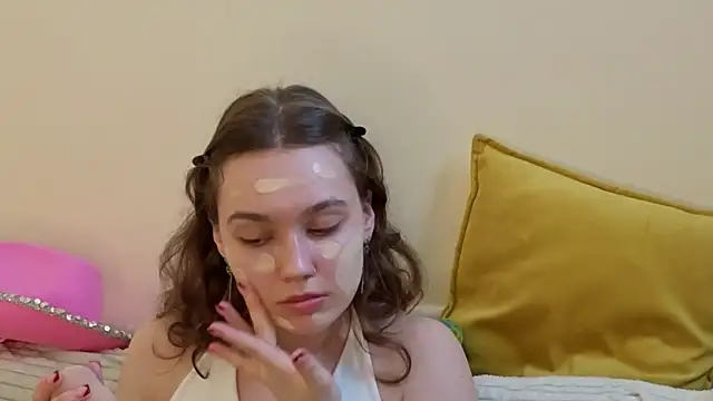 JolieDerringer online show from 06-10-26, 07:51