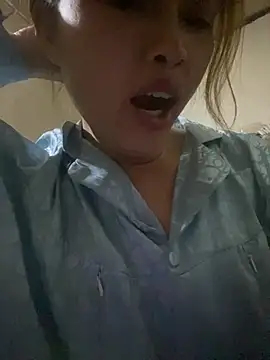 Jasmine dogy online show from 05-01-26, 01:59