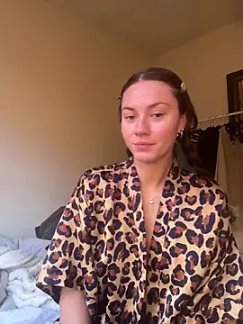 daisycollins online show from 05-09-26, 03:45