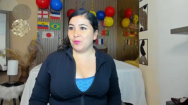 Snapshot of BBWLuxuryMuse chatting on 06-15-26, 12:07 BBWLuxuryMuse online show from 06-15-26, 12:07