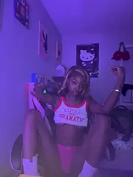 petite niya online show from 05-28-26, 01:14