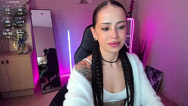Monica brilliant online show from 05-22-26, 08:21