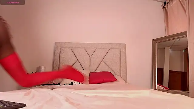 ZoeDreams online show from 06-09-26, 07:47