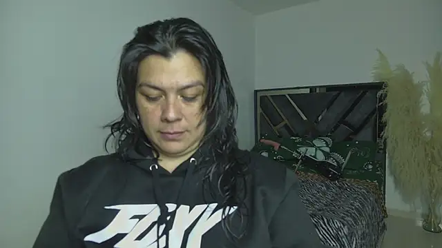 Martina Foxy01 online show from 05-11-26, 11:27