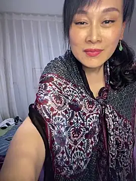 Yu-Meimei online show from 05-15-26, 04:30