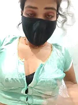 Hot Candy77 online show from 06-25-26, 02:33