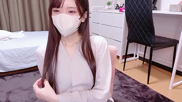 Snapshot of hina_mochi chatting on 05-23-26, 08:51 hina mochi online show from 05-23-26, 08:51