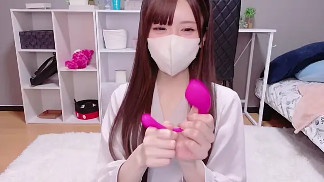 Snapshot of hina_mochi chatting on 06-01-26, 02:19 hina mochi online show from 06-01-26, 02:19