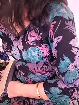 Snapshot of zoya_baby_ chatting on 05-18-26, 07:03 zoya baby online show from 05-18-26, 07:03