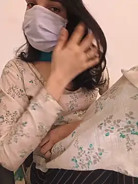 Snapshot of zoya_baby_ chatting on 05-25-26, 10:54 zoya baby online show from 05-25-26, 10:54