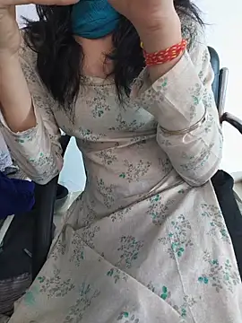 Snapshot of zoya_baby_ chatting on 06-13-26, 08:12 zoya baby online show from 06-13-26, 08:12