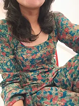 Snapshot of zoya_baby_ chatting on 08-08-26, 04:36 zoya baby online show from 08-08-26, 04:36