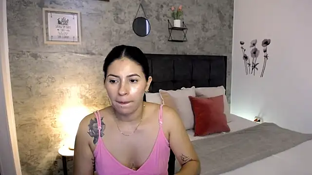 Snapshot of isa_cruzx chatting on 05-28-26, 09:12 isa cruzx online show from 05-28-26, 09:12