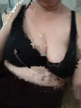 Snapshot of Sabina1967 chatting on 06-11-26, 06:06 Sabina1967 online show from 06-11-26, 06:06
