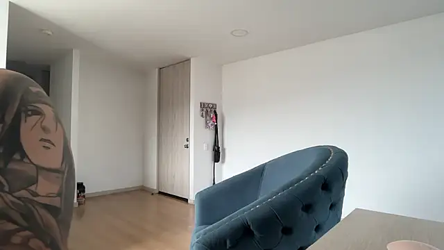 Snapshot of exclusivecouple69 chatting on 06-26-26, 08:13 exclusivecouple69 online show from 06-26-26, 08:13