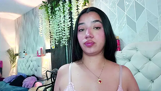 Zaira bonny online show from 06-17-26, 03:02