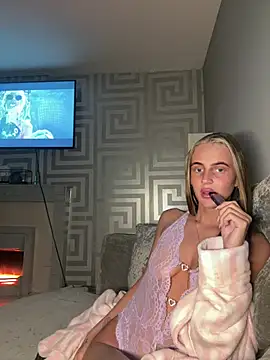 Exotic-Elsie online show from 05-14-26, 10:05