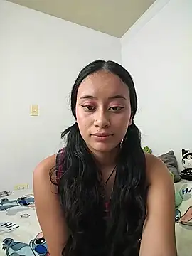 L0lita Emi12 online show from 05-21-26, 04:25