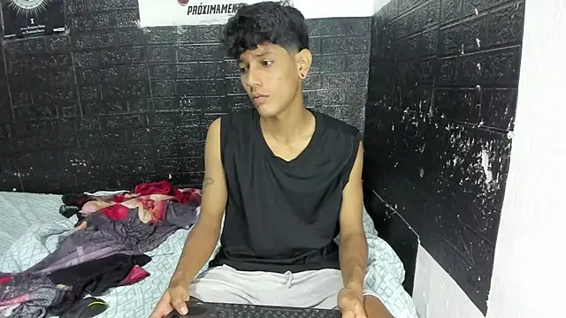 santos dx online show from 05-18-26, 04:29
