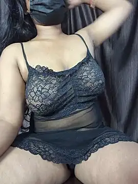 Indianaayra online show from 07-04-26, 05:19