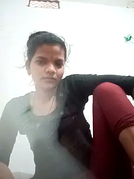 Student garl 1 online show from 05-12-26, 12:52