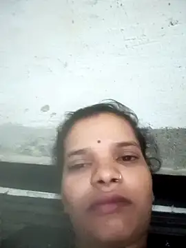 Student garl 1 online show from 05-14-26, 05:09