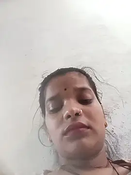 Student garl 1 online show from 06-20-26, 09:23