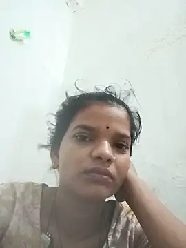 Student garl 1 online show from 06-21-26, 12:35