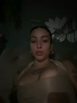Snapshot of MartinadeCaxias chatting on 05-26-26, 11:01 MartinadeCaxias online show from 05-26-26, 11:01