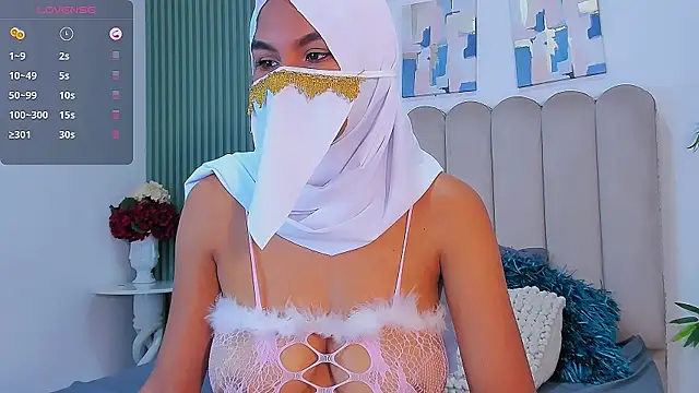 Snapshot of Saida__ chatting on 05-20-26, 02:34 Saida online show from 05-20-26, 02:34