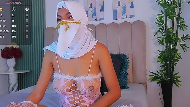 Snapshot of Saida__ chatting on 05-30-26, 01:08 Saida online show from 05-30-26, 01:08