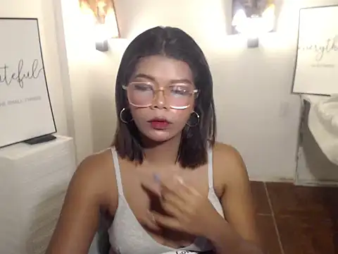 charlene pretty online show from 06-11-26, 07:23