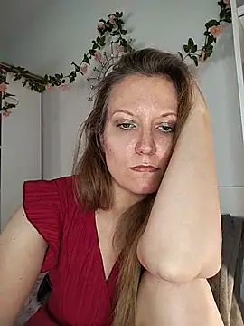 Snapshot of Candy_Cougar chatting on 06-30-26, 06:47 Candy Cougar online show from 06-30-26, 06:47