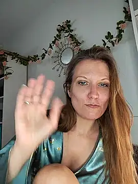 Snapshot of Candy_Cougar chatting on 07-05-26, 06:53 Candy Cougar online show from 07-05-26, 06:53