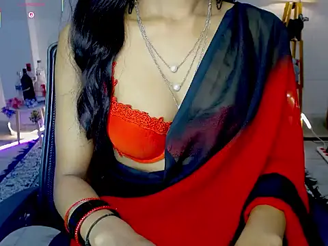 Snapshot of Annu_07 chatting on 07-10-26, 04:17 Annu 07 online show from 07-10-26, 04:17