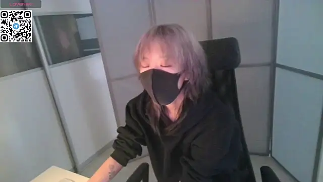 Snapshot of rice_bun chatting on 05-19-26, 04:30 rice bun online show from 05-19-26, 04:30