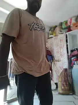 smallIdick 69 online show from 05-20-26, 04:18