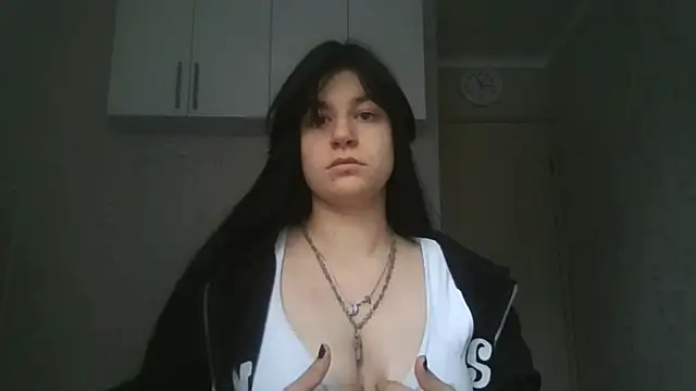 Snapshot of GrayceDeclet chatting on 07-10-26, 06:07 GrayceDeclet online show from 07-10-26, 06:07