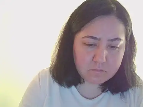 Snapshot of IsabellaJacobs chatting on 05-19-26, 04:35 IsabellaJacobs online show from 05-19-26, 04:35