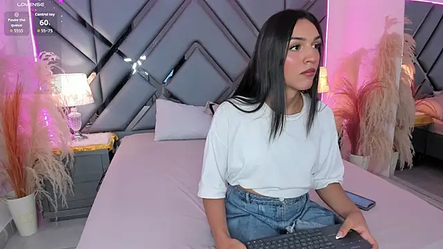 MadisonHerrera online show from 05-13-26, 04:48